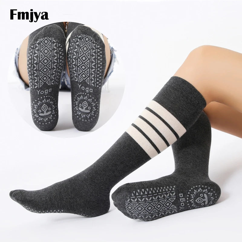 Meias femininas respiráveis de silicone para ioga, antiderrapantes, de algodão, até o joelho, para mulheres, fitness, dança, balé, esportes, pilates, meias com aderência