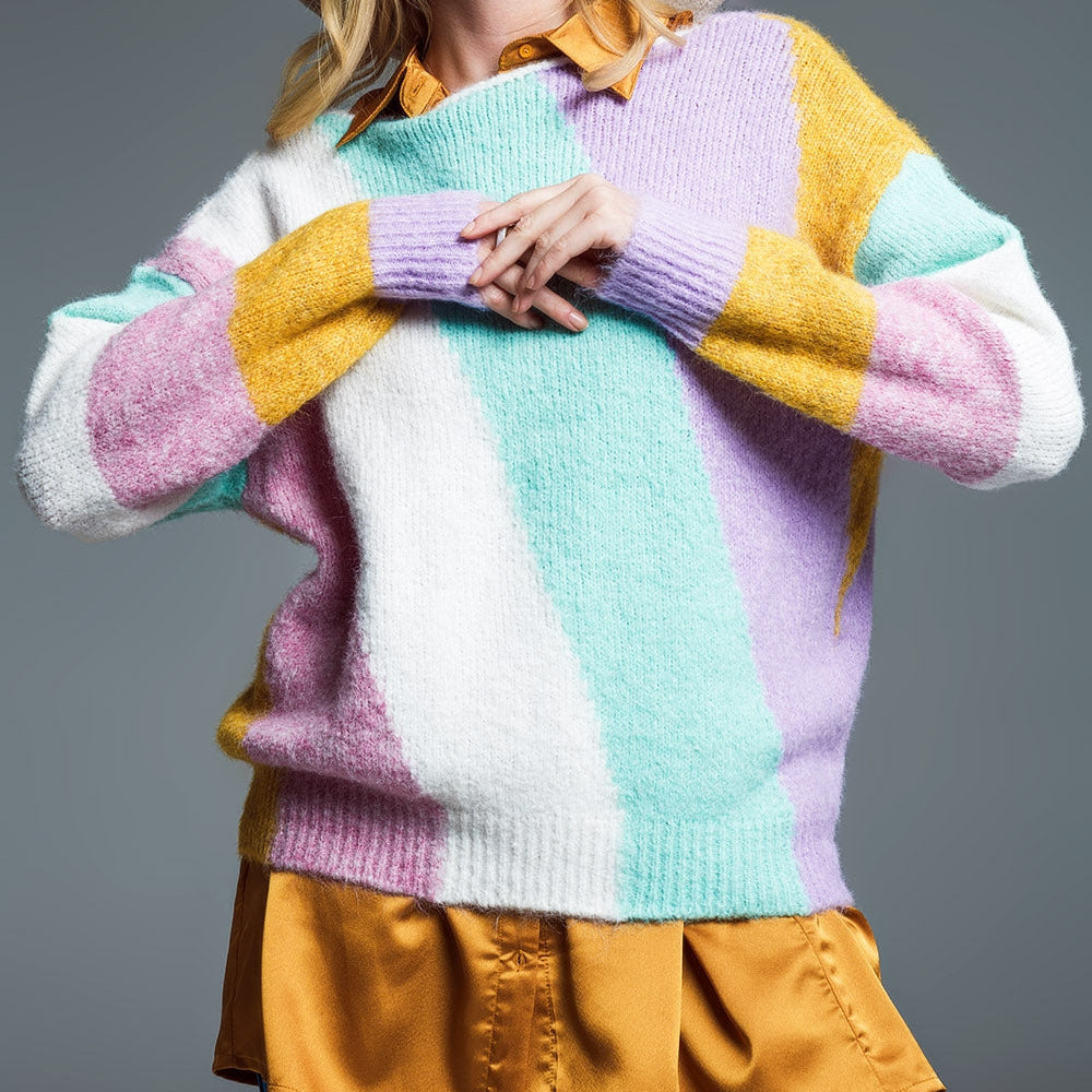 Suéter de listras diagonais multicoloridas relaxado com gola canoa em cores pastel